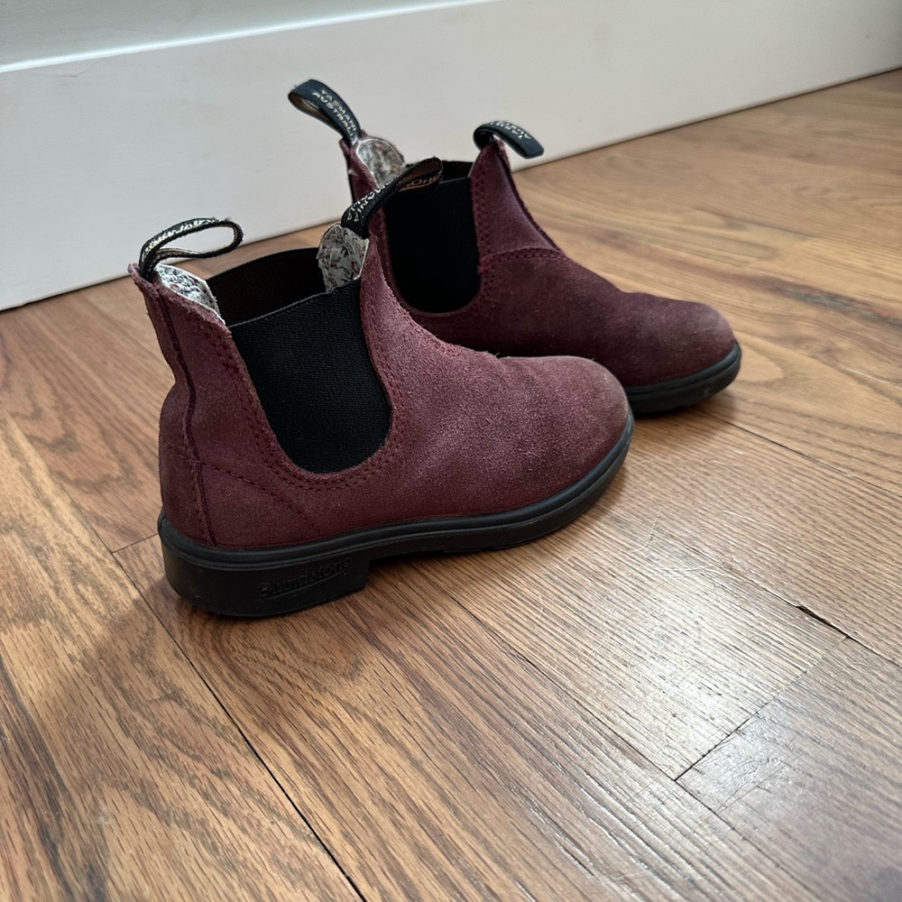 Little kid Blundstone Boots